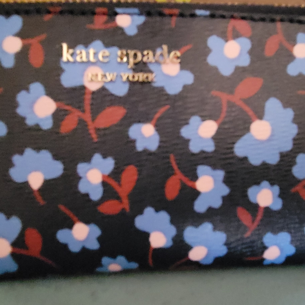 Kate Spade Small Bifold Wallet